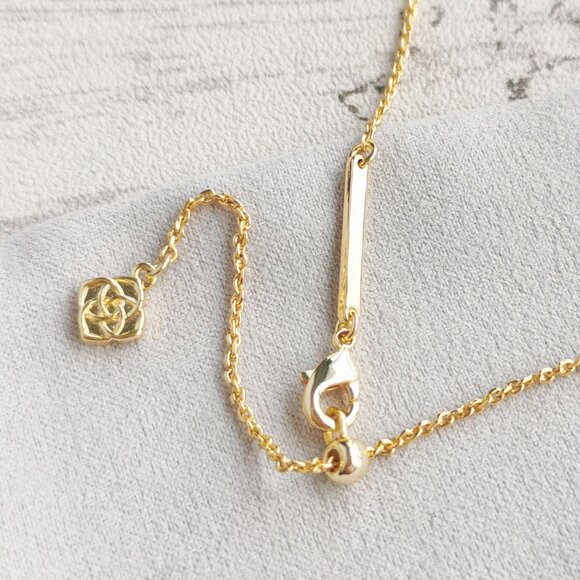 Kendra Scott Gold White Mother-of-Pearl Necklace - Volleyball - Picture 4 of 4